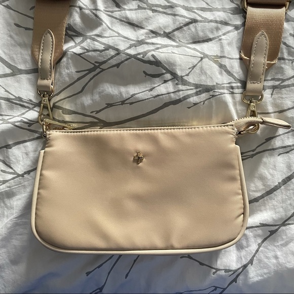 White Fox Purse - Picture 6 of 9